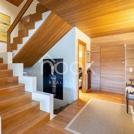 Bicuda By Nook Cascais