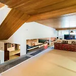 Bicuda By Nook Cascais
