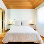 Bicuda By Nook Cascais