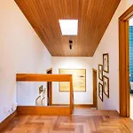 Bicuda By Nook Cascais